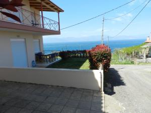 Villa with Sea View (6 Adults)