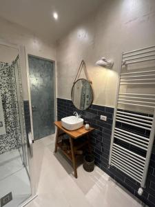 Santorio 5 Apartment