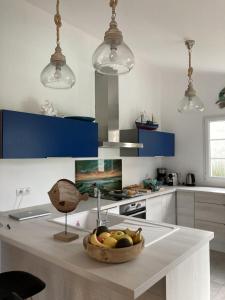 Villa Clara, 600m de la mer, piscine