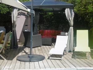 Maisons de vacances Le Logis du Breuil - Piscine privee : photos des chambres