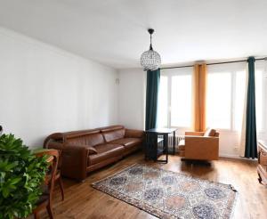 Appartements Stylish 56m² Apt w/ Easy RER Access : photos des chambres