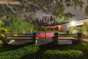 Cool Villa Northwest Miami BY THE GLAMHOMES