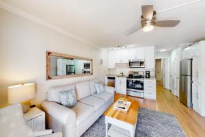 HH Beach & Tennis 134A