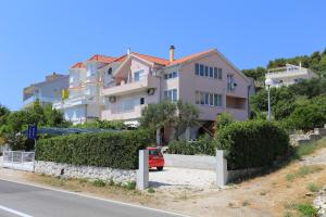 Apartments by the sea Poljica, Trogir - 21178