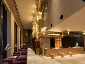 CROSS Life Hakata Tenjin - إِمارِ