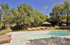 Maisons de vacances Beautiful Home In Apt With House A Panoramic View : photos des chambres