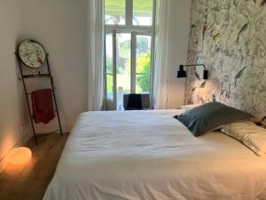 Appartements Splendide appartement avec piscine et jardin face a la mer - FR-1-726-2 : photos des chambres