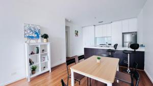 MelbCBD Central NYE Fireworks large 3BR2BTH GymPool