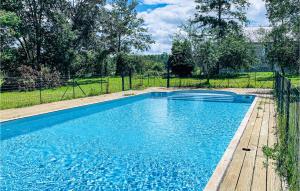 Maisons de vacances Stunning home in Bourgueil with 5 Bedrooms, WiFi and Outdoor swimming pool : photos des chambres