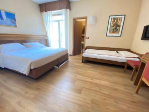 Family Room with Balcony room in Hotel Villa Giuliana