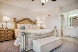 Whispering Pines 124