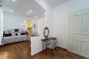 5* noble house in historic center