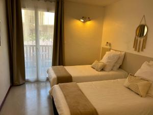 Hotels Logis Hotel De La Clape : photos des chambres