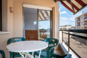 AT058 Comunidad con 2 piscinas, a 5 min a pie de la playa