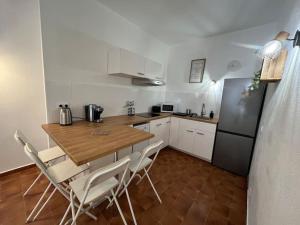 Appartements T3 au coeur de la vieille ville de Porto-Vecchio : photos des chambres