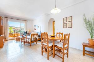 Casa en la playa con piscina Teresa