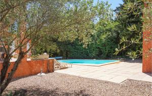 Maisons de vacances Awesome Home In Bdarieux With Wifi, Private Swimming Pool And Outdoor Swimming Pool : photos des chambres