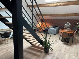 Maisons de vacances Industrial Lodge 85m2 - Loft avec exterieur : photos des chambres