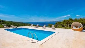 A gorgeous villa on a private property on the island Brač - Pučišća