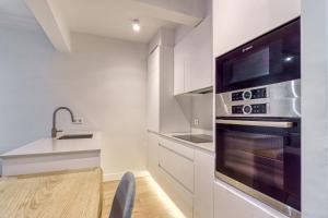 MONTHLY TRIUNFO by SWEET HOME SAN SEBASTIAN