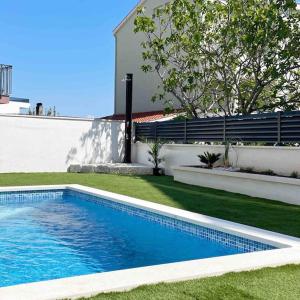 Apartman Iva - private pool 