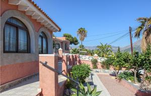 Stunning Home In Tosal