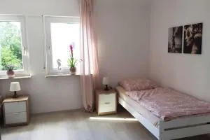 22b große Wohnung mit Balkon, SmartTV und Wlan - 温嫩登