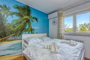 Holiday Apt Mariella 150 mt from sea Happy Rentals