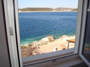 Studio apartment in Sevid with sea view, balcony, air conditioning, WiFi 5169-3