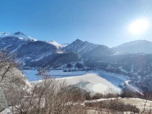 Maison Aux portes dEmparis