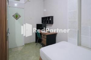 Pondok Hijau Syariah Mitra RedDoorz At Citraland Surabaya