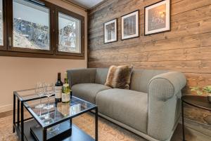 White Pearl A02 - Alpes Travel - Chamonix - Sleeps 4