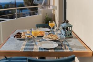 Dejaview cozy apartment by 8essentially