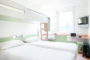 Hotels ibis budget Poitiers Nord Futuroscope : photos des chambres