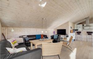 Holiday Home Højslev 42
