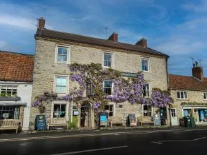 The Feathers Hotel, Helmsley, North Yorkshire - Carlton