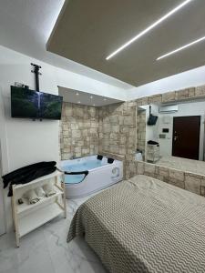 Double Room with Spa Bath