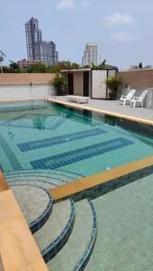 أورينت هاوس - بان تشانغ