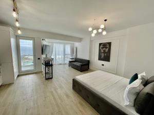 NOVSEE Infinity Pool & SPA