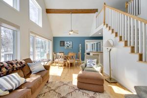 Breezy Point Cabin Deck with Golf Course Views!