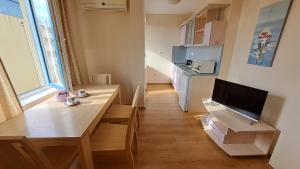 Aquaria Holiday Apartments