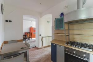 099 A due passi dal mare