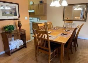 Tennessee Retreat Whispering Pines 631