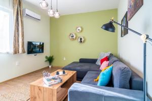 Madrid 90 Sq M 2BDR w Parking Spot near Metro, Serdika Mall