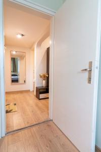 Madrid 2BDR w Parking Spot near Metro, Serdika Mall