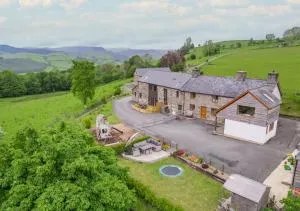 Bythynnod Aderyn Cottages - Darowen