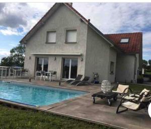Villas Superbe maison Chatillon-Le-Duc : photos des chambres