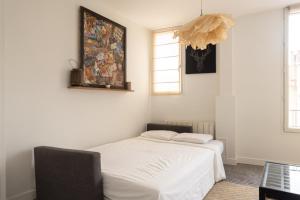 Appartements Nice and bright apartment of 34 m in Les lilas : photos des chambres
