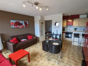 Appartements Grand studio familial proche centre et plages : photos des chambres