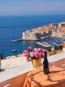 Amazing Dubrovnik & Sea View Room 